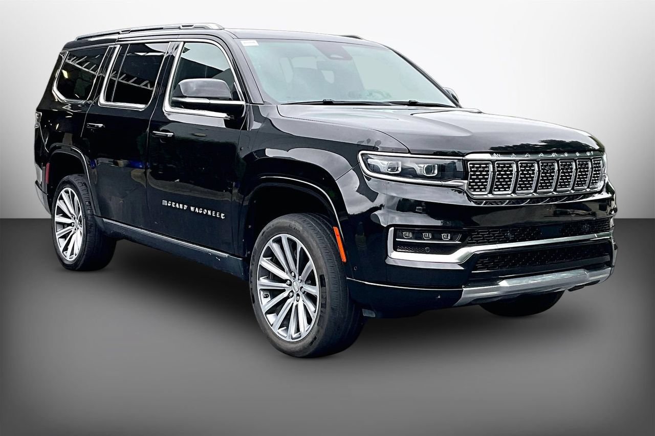 Used 2023 Jeep Grand Wagoneer Series II AWD/4WD image 1