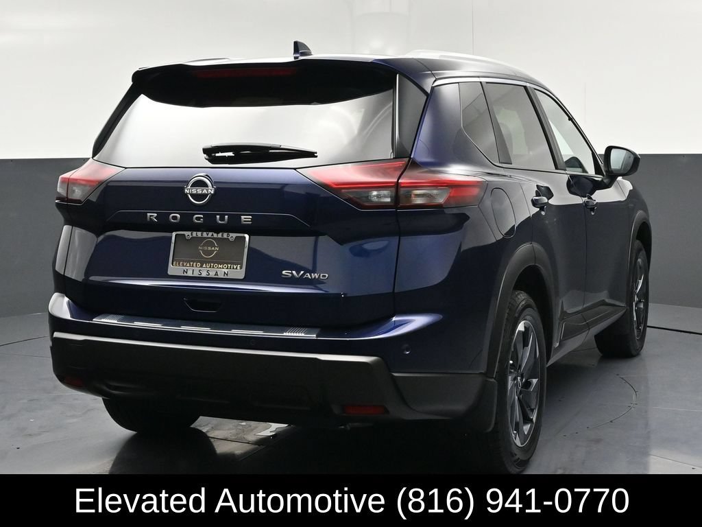 Used 2024 Nissan Rogue SV w/ SV Premium Package AWD/4WD image 4