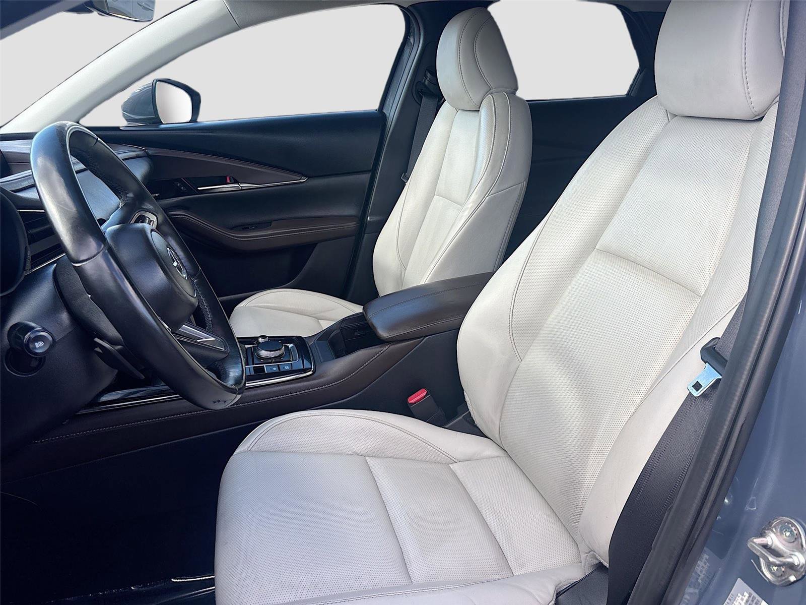 Used 2021 MAZDA CX-30 FWD 2.5 S w/ Premium Package image 24