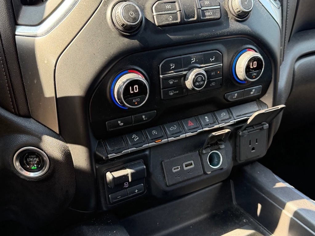 Used 2021 Chevrolet Silverado 1500 LT Trail Boss w/ Convenience Package II AWD/4WD image 22