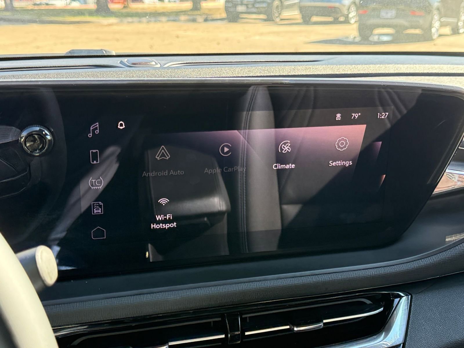 Used 2025 Buick Envista Sport Touring image 21