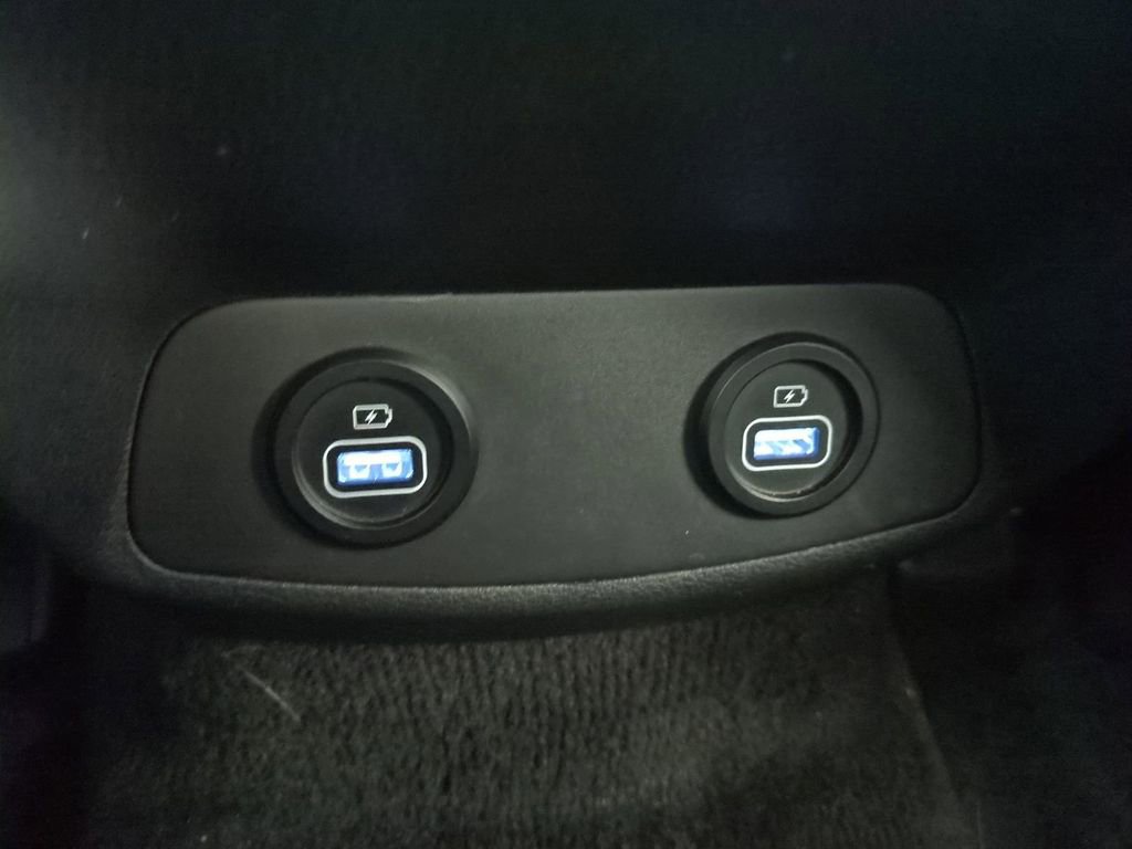 Certified 2022 Hyundai Santa Fe SEL Premium w/ Cargo Package image 17