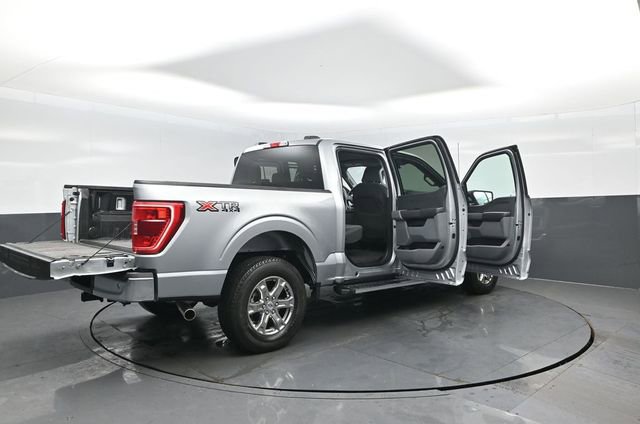Used 2023 Ford F150 XLT w/ XTR Package image 33