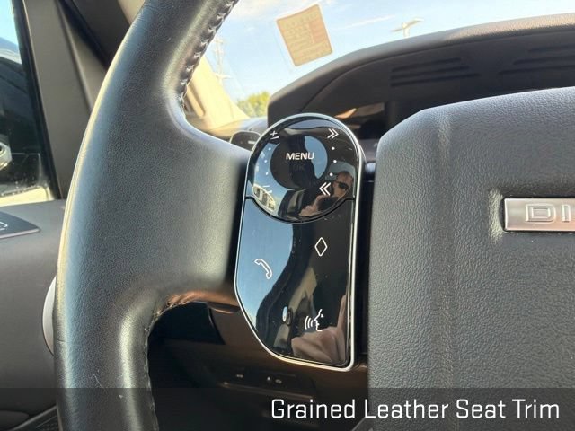 Used 2020 Land Rover Discovery Landmark AWD/4WD image 38