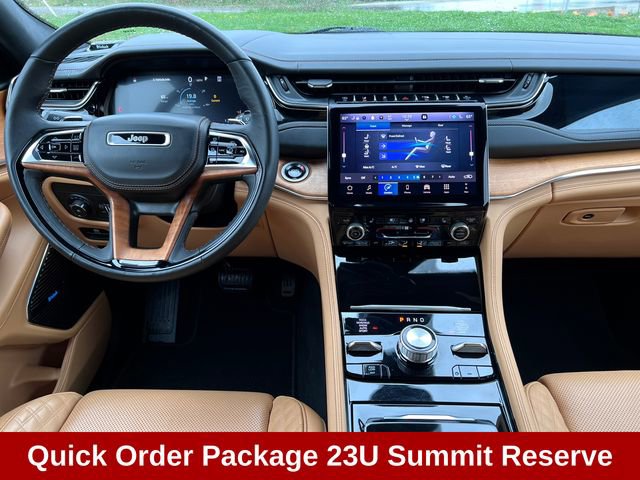 Used 2025 Jeep Grand Cherokee Summit AWD/4WD video 3