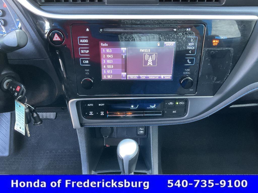 Used 2018 Toyota Corolla SE image 31