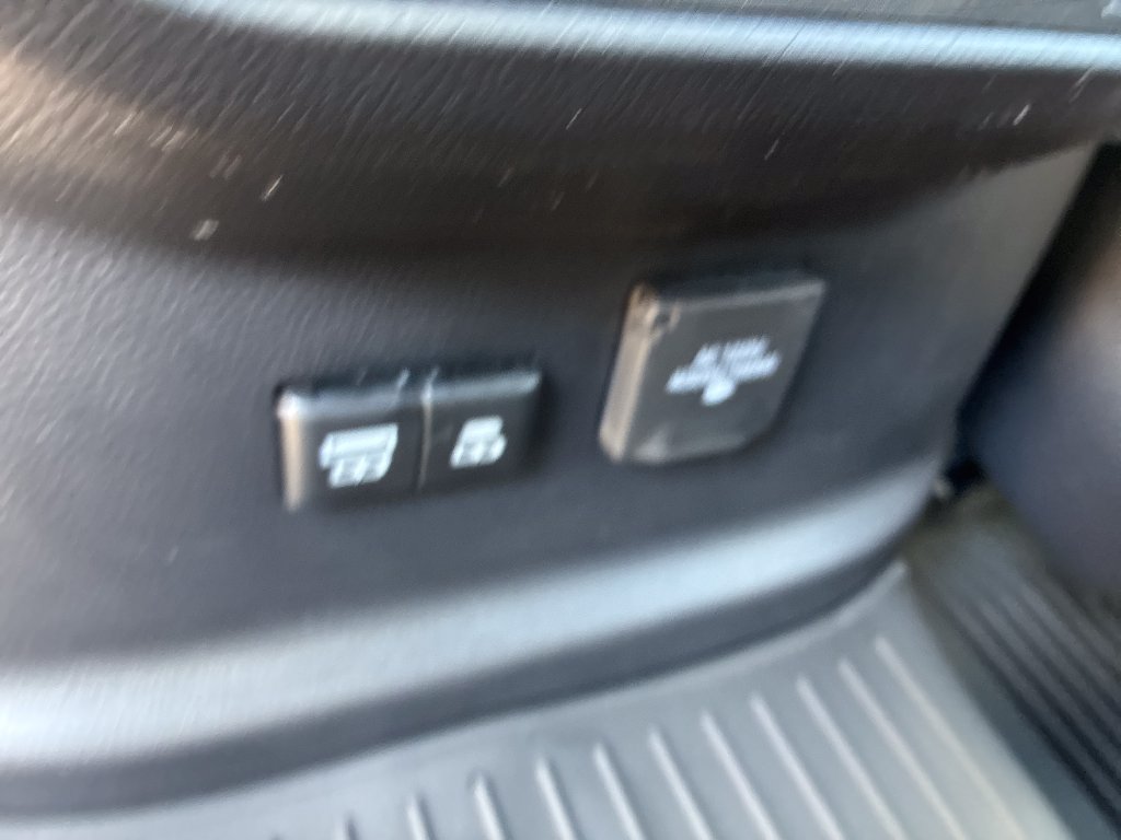 New 2026 Toyota Tundra Limited w/ Power Package RWD image 36