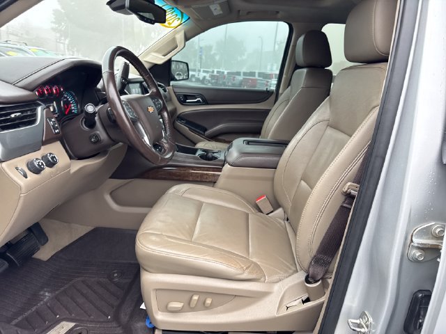 Used 2019 Chevrolet Suburban LT AWD/4WD image 9