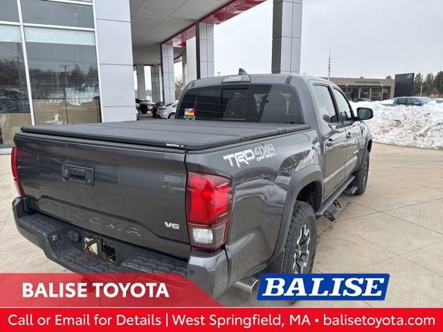 Used 2018 Toyota Tacoma TRD Off-Road w/ Technology Package image 7