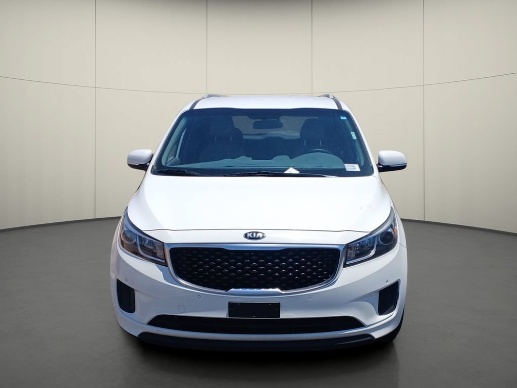 Used 2016 Kia Sedona LX w/ LX Essentials Premium Package FWD image 2