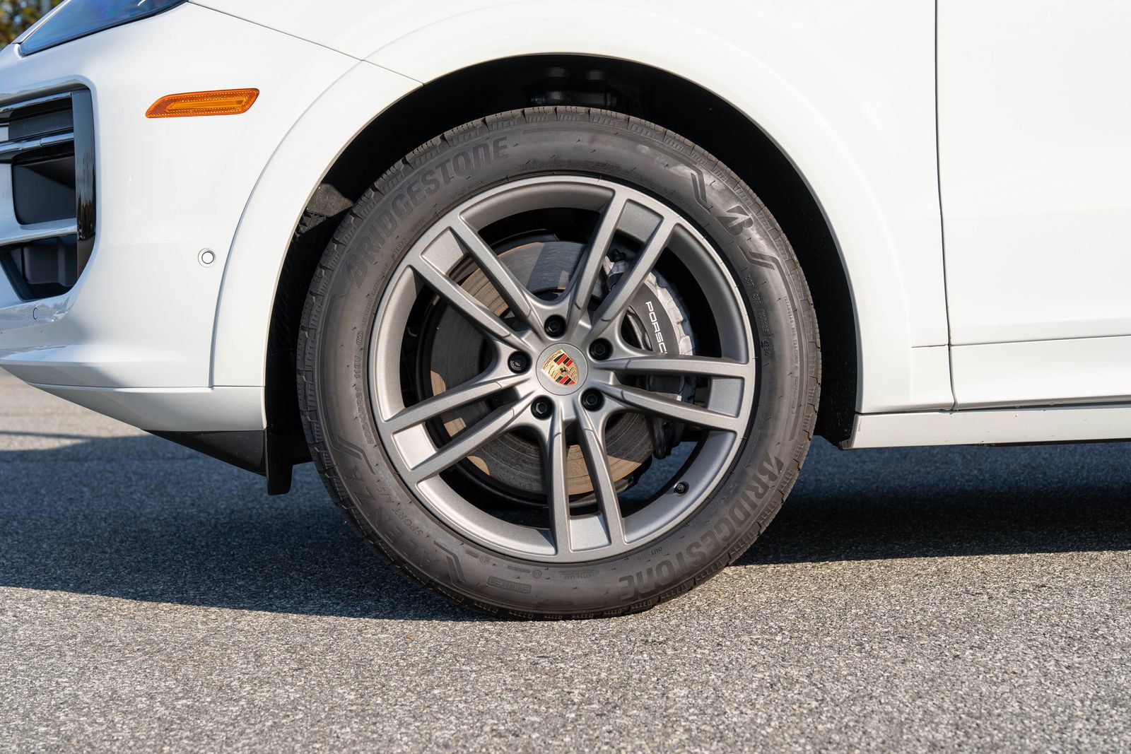 Certified 2025 Porsche Cayenne image 11