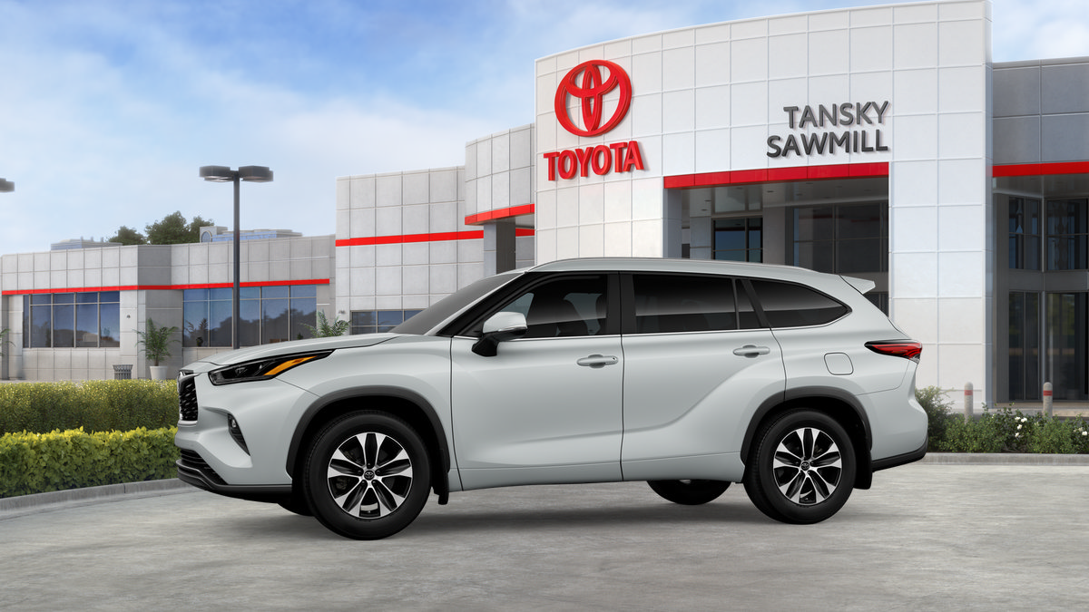 New 2026 Toyota Highlander XLE AWD/4WD image 3