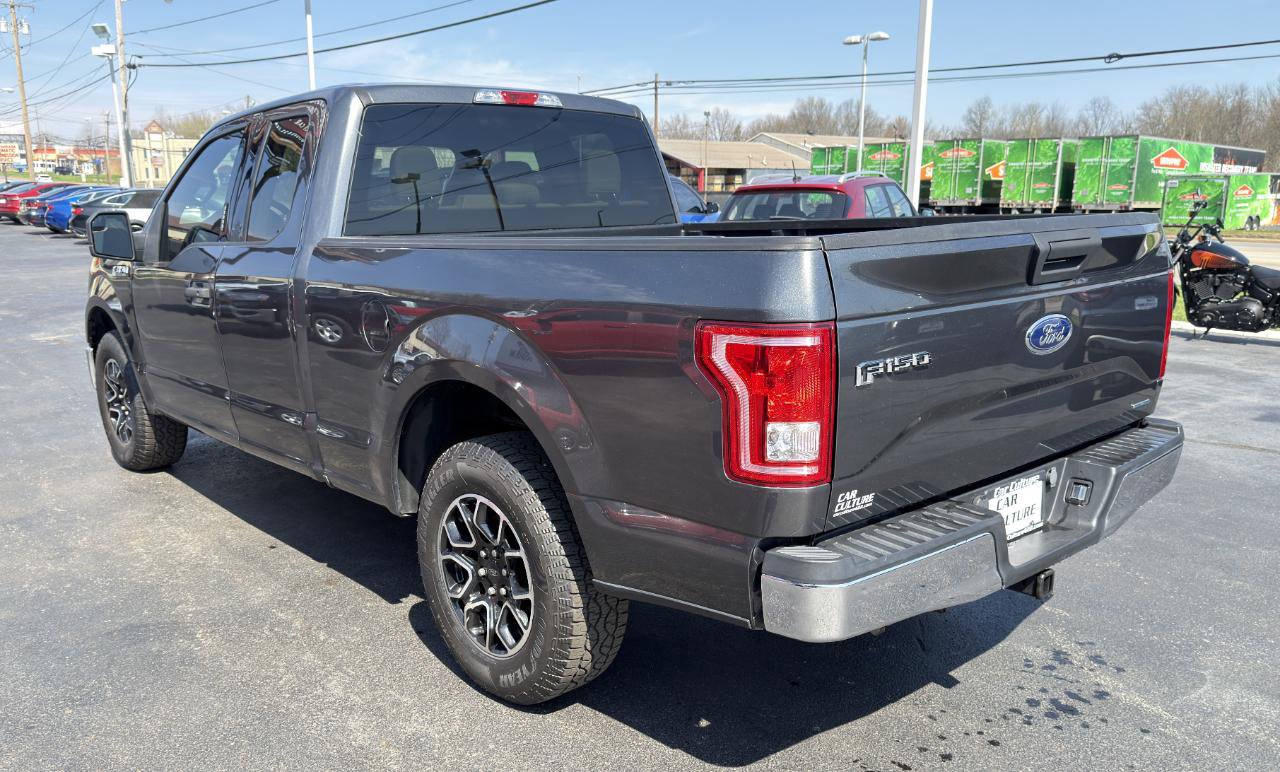 Used 2016 Ford F150 XLT RWD image 17