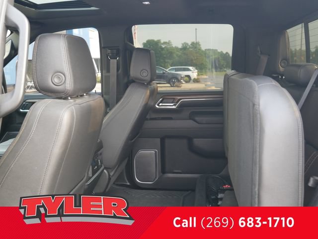 Used 2024 Chevrolet Silverado 2500 High Country w/ High Country Premium Package AWD/4WD image 39