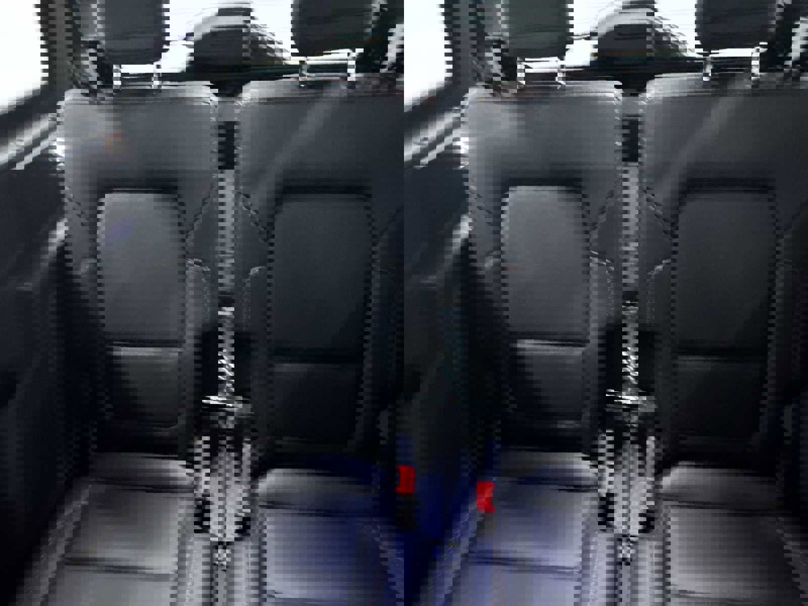 Used 2024 Ford Bronco Badlands image 32