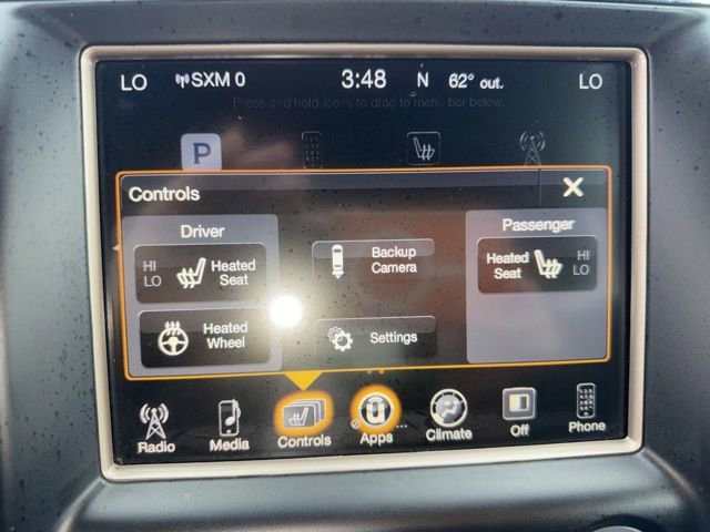 Used 2017 Jeep Grand Cherokee Laredo image 16