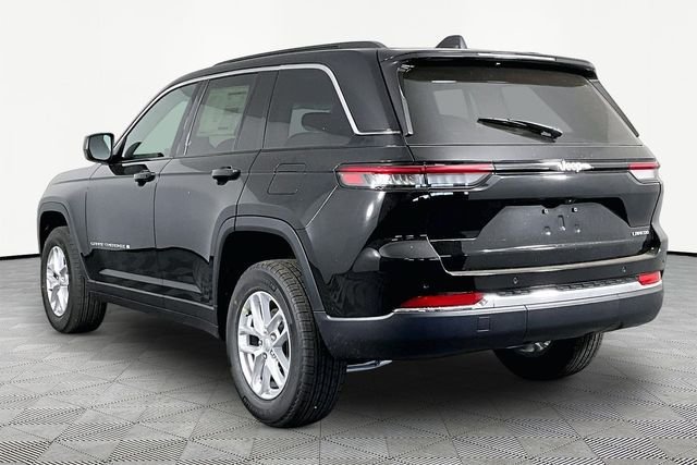 New 2026 Jeep Grand Cherokee Laredo RWD image 4
