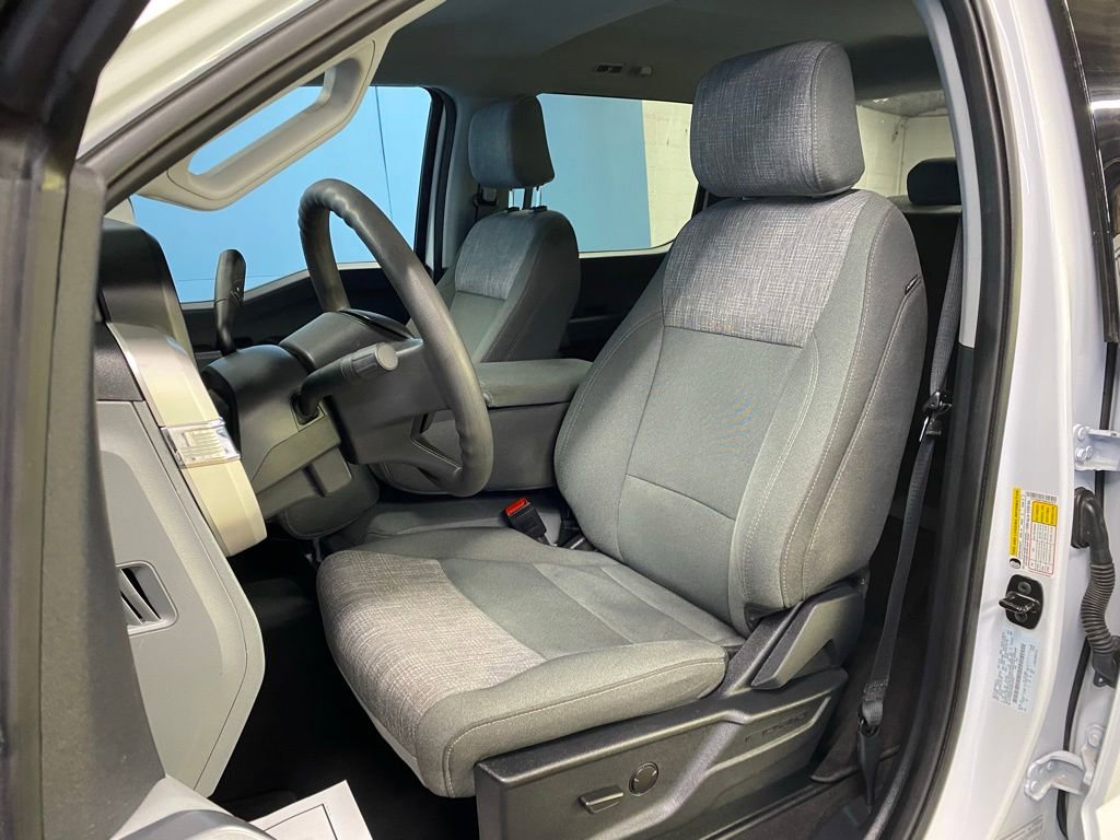 Used 2024 Ford F250 XLT image 18
