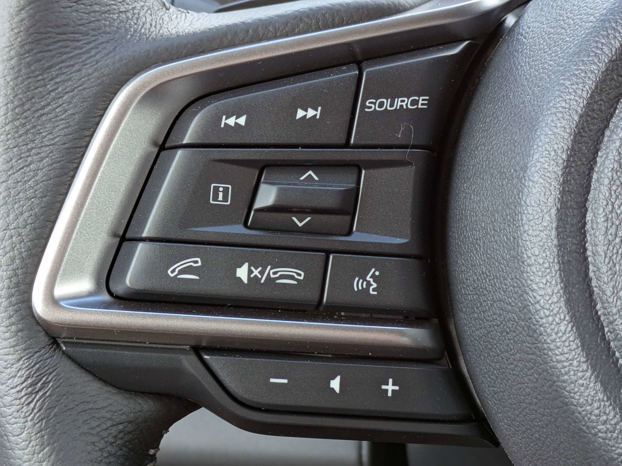 New 2026 Subaru Ascent Limited AWD/4WD image 28
