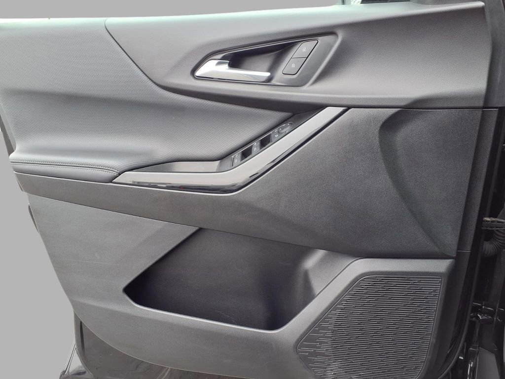 Used 2025 Chevrolet Equinox LT image 19