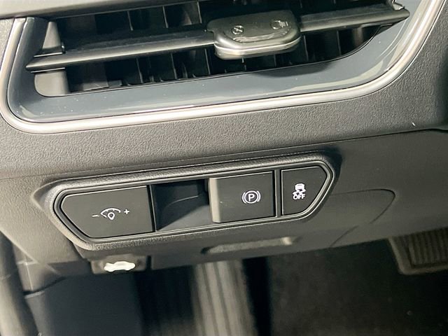 New 2025 Kia K4 GT-Line w/ GT-Line Sunroof Package image 10