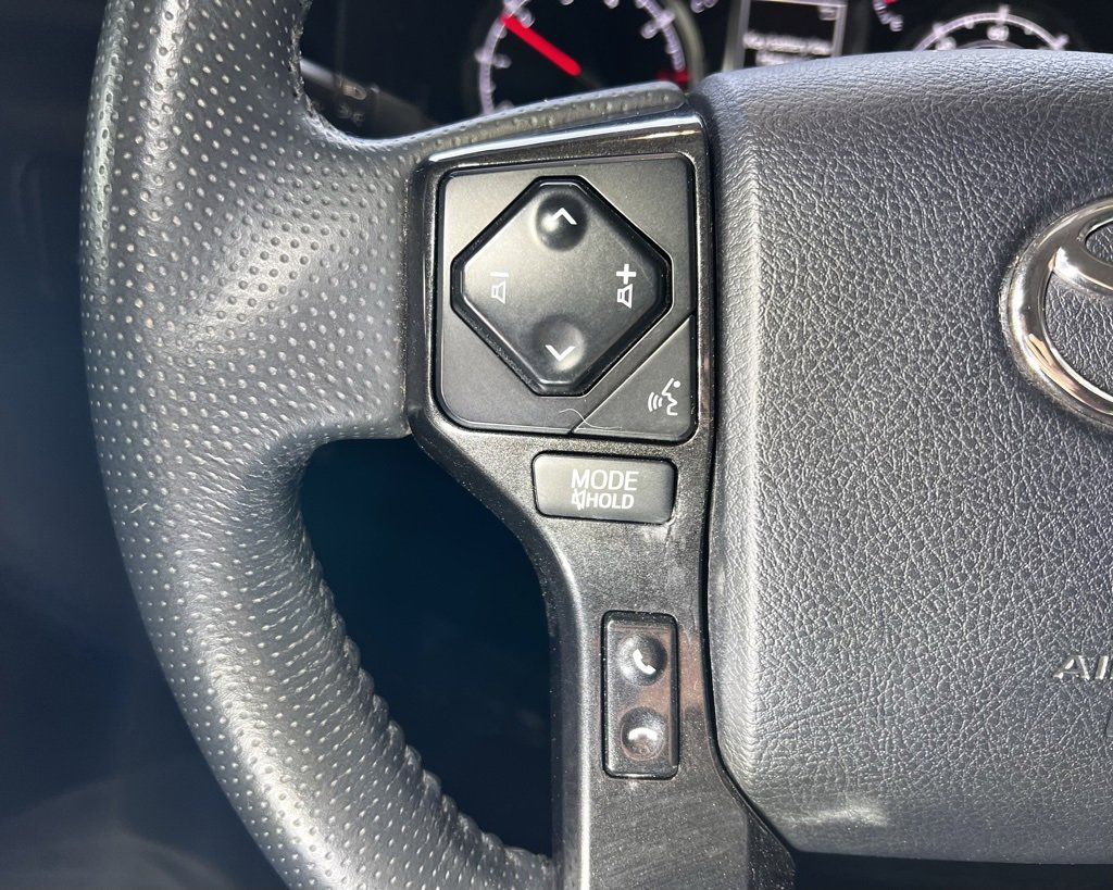 Used 2020 Toyota 4Runner TRD Off-Road Premium image 22