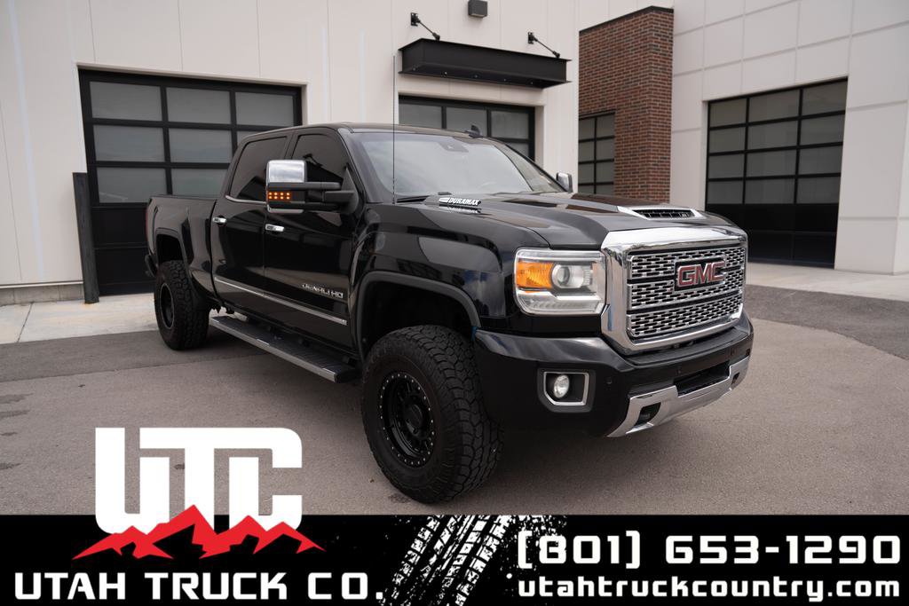 Used 2017 GMC Sierra 3500 Denali AWD/4WD image 1