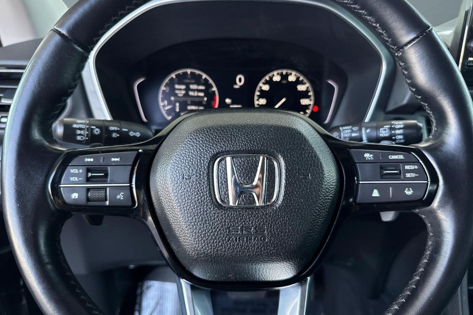 Certified 2025 Honda Pilot EX-L image 17