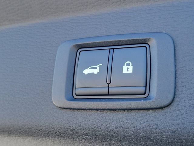 New 2026 Mitsubishi Outlander SE FWD image 12