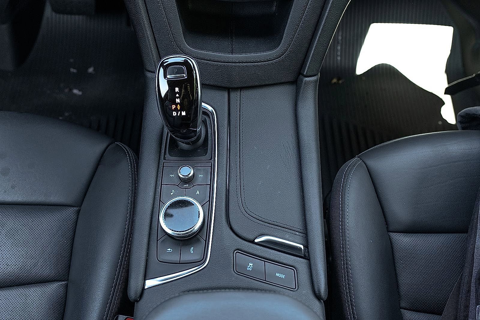 Certified 2021 Cadillac XT5 Premium Luxury image 26