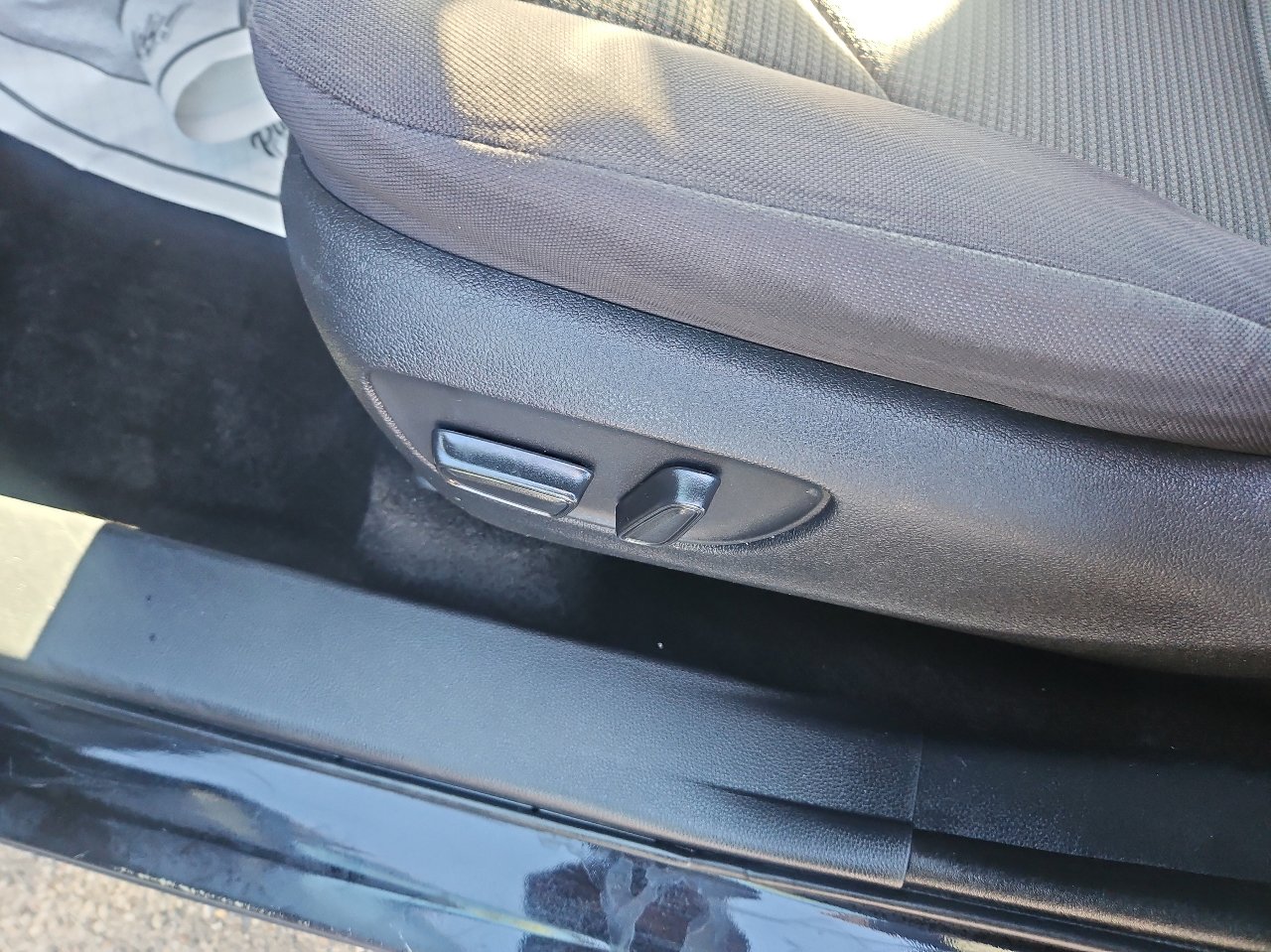 Used 2023 Toyota Highlander LE image 13