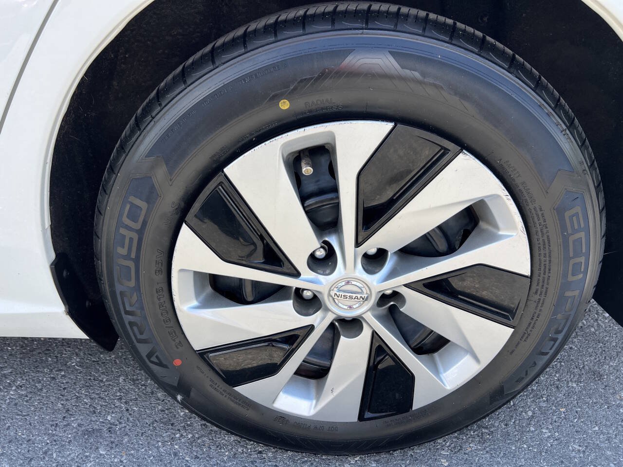 Used 2019 Nissan Altima 2.5 S FWD image 16