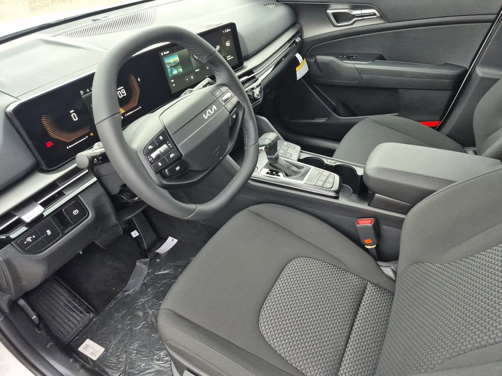 New 2026 Kia Sportage LX image 10