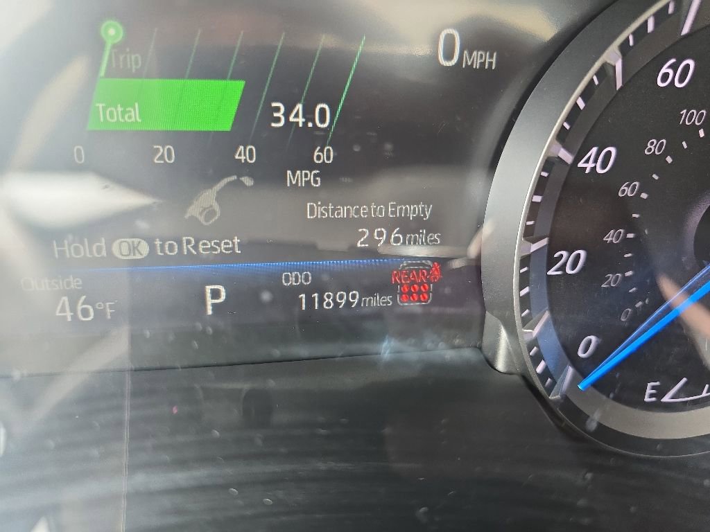 Used 2024 Toyota Highlander XLE AWD/4WD image 20