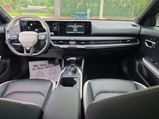 Used 2025 Kia K4 GT-Line w/ GT-Line Premium Package FWD image 14