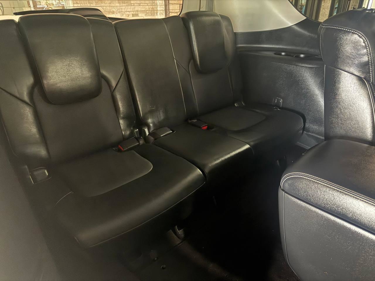 Used 2017 INFINITI QX80 2WD w/ Deluxe Technology Package image 29