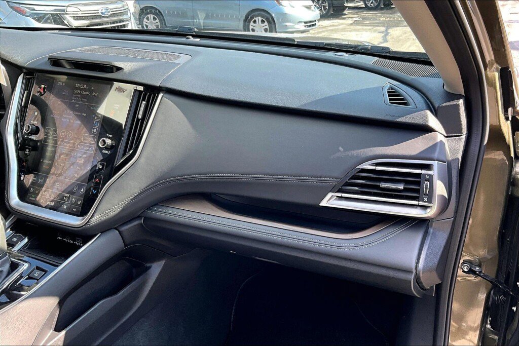 Certified 2025 Subaru Outback Touring XT w/ Tech Package 2 image 11