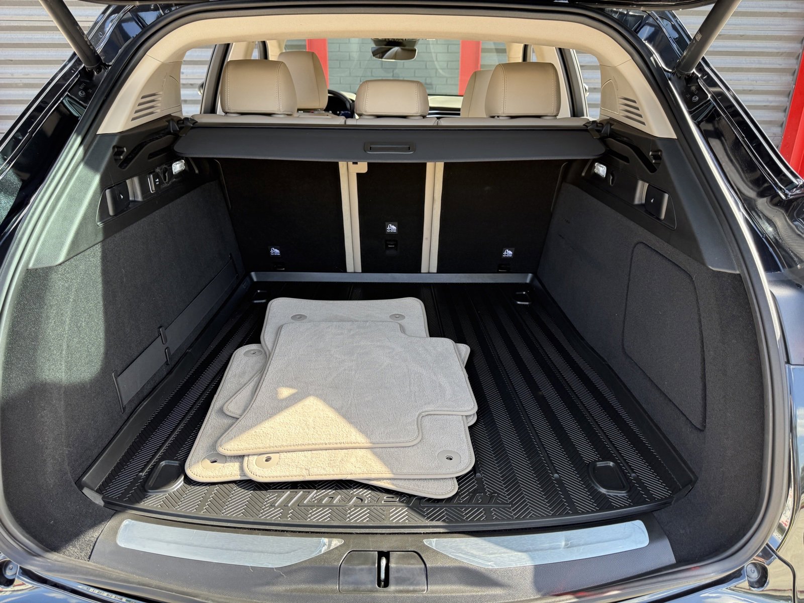 Used 2023 Maserati Grecale GT image 16