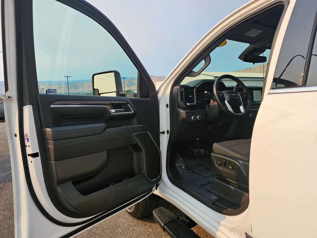 Certified 2024 GMC Sierra 3500 SLE w/ SLE Convenience Package AWD/4WD image 28
