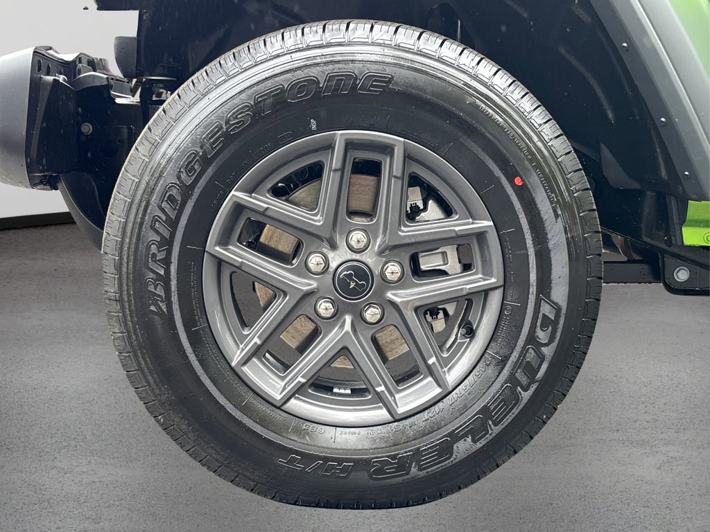 New 2025 Jeep Gladiator Sport image 12