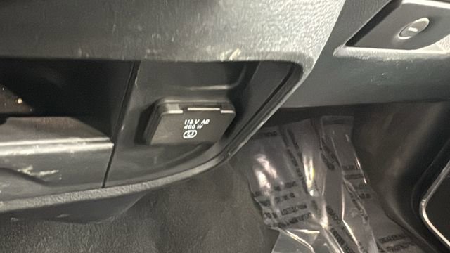 Used 2024 RAM 2500 Laramie image 28