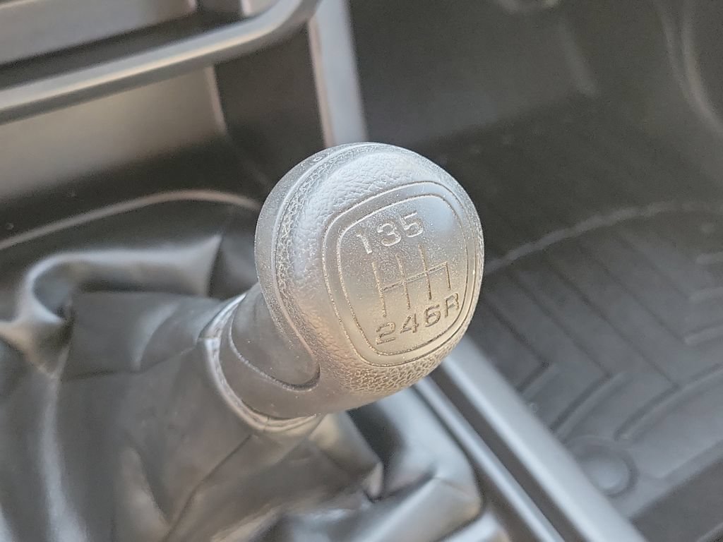 Used 2018 Chevrolet Colorado 2WD Extended Cab image 34