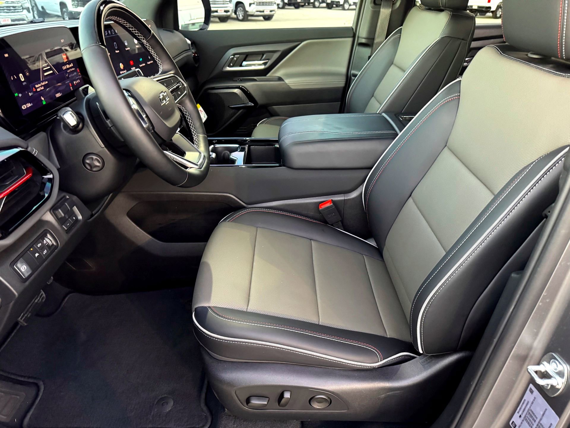 Used 2026 Chevrolet Silverado EV Trail Boss w/ Premium Package image 19