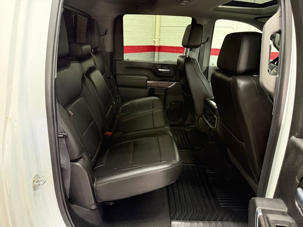 Used 2020 Chevrolet Silverado 2500 LTZ w/ LTZ Plus Package image 12