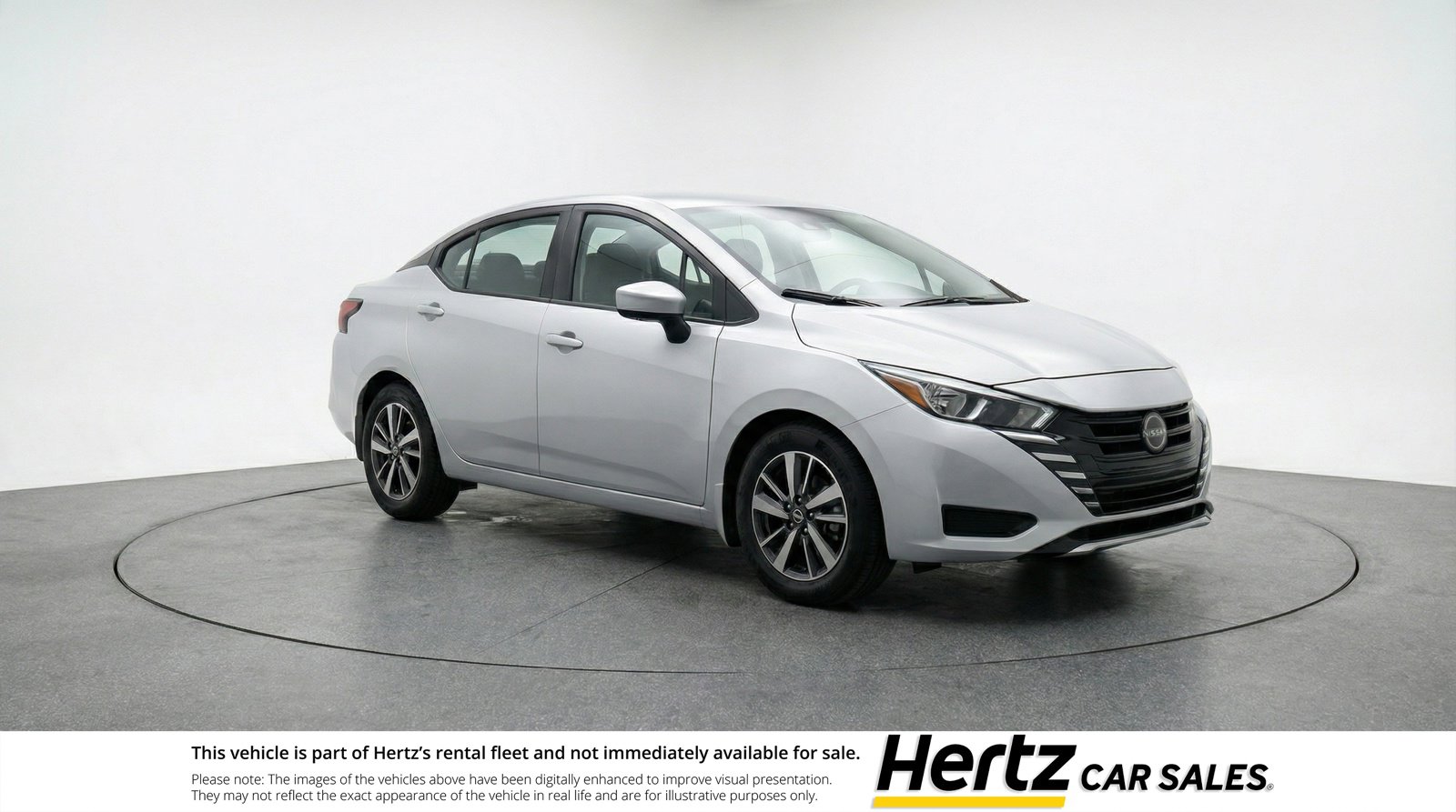 Used 2025 Nissan Versa SV image 1