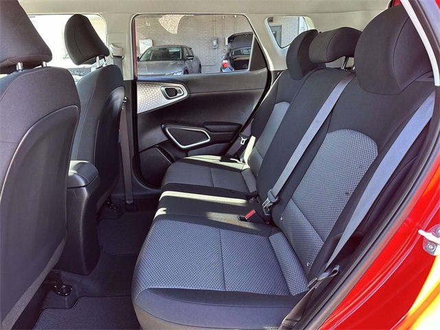 Certified 2025 Kia Soul LX w/ Option Group 015 image 15