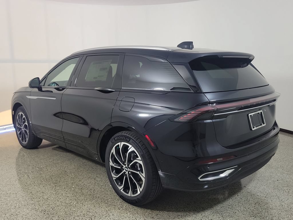 New 2026 Lincoln Nautilus Reserve AWD/4WD image 3