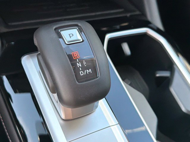 New 2026 Mitsubishi Outlander SEL FWD image 28