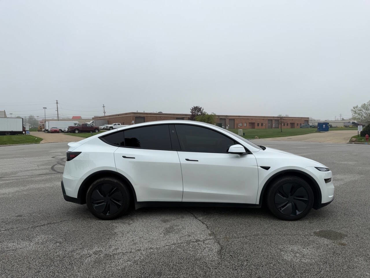 Used 2026 Tesla Model Y Long Range AWD/4WD image 5