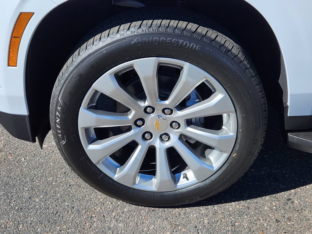 New 2026 Chevrolet Tahoe Premier w/ Sun And Tow Package AWD/4WD image 7